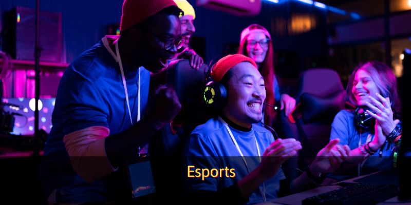 Esports đầy mới lạ và kịch tính